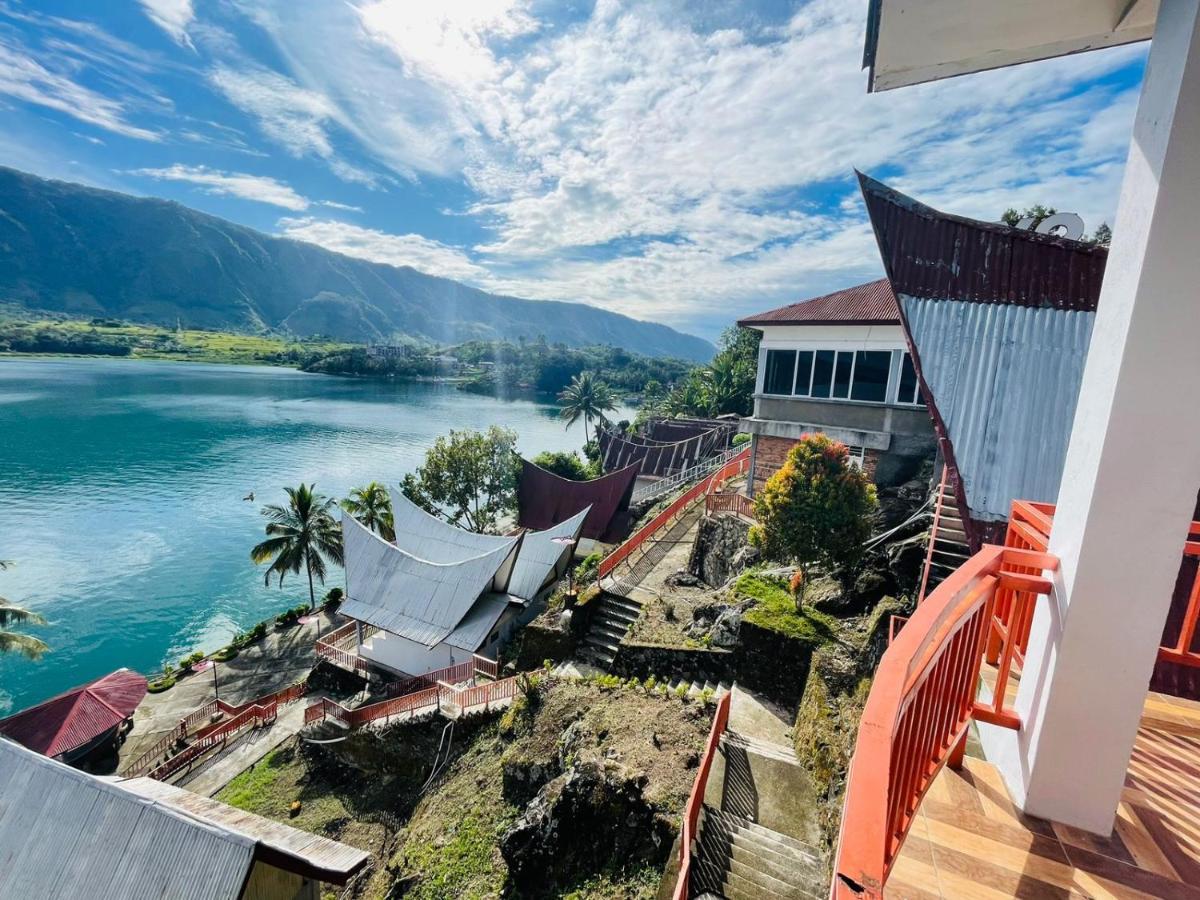 Vandu'S View Guest House & Restaurant Tuk Tuk Eksteriør bilde