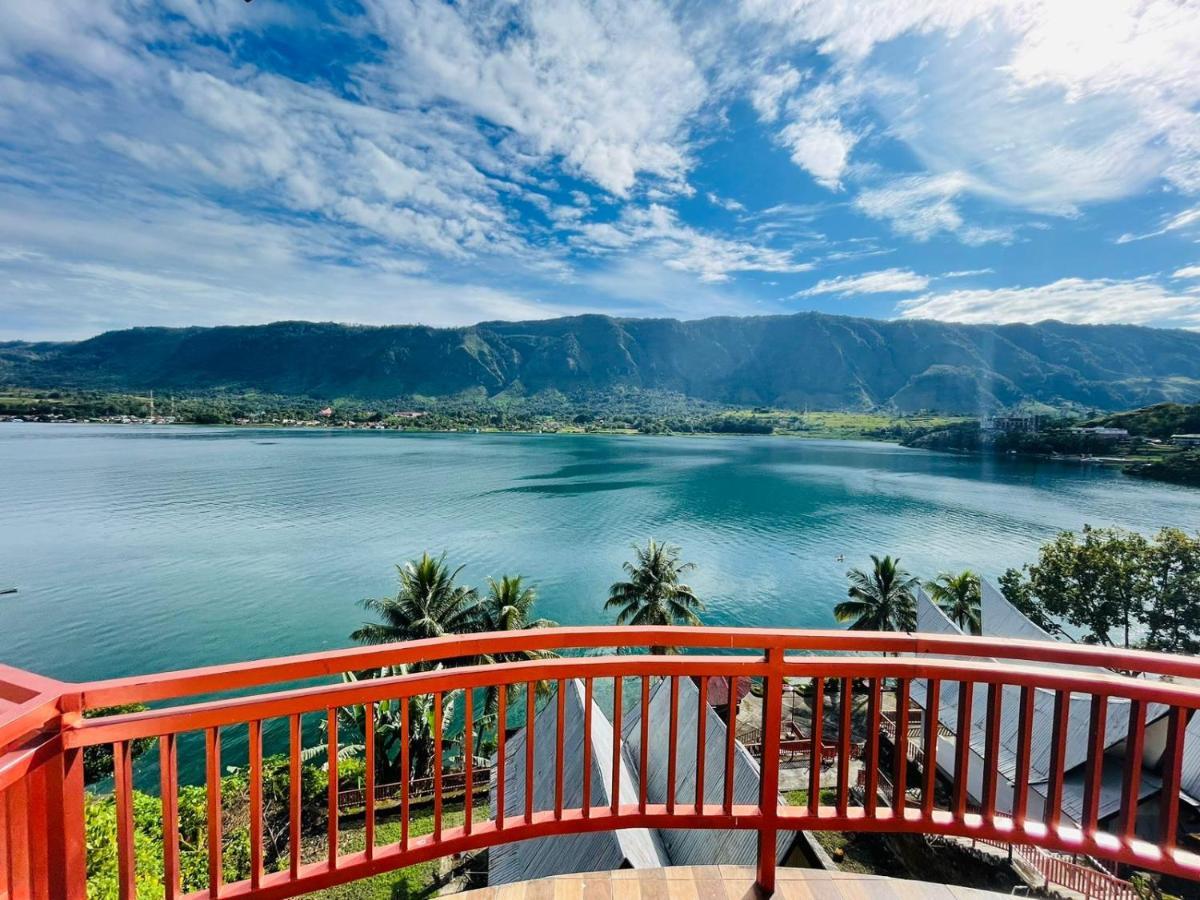 Vandu'S View Guest House & Restaurant Tuk Tuk Eksteriør bilde